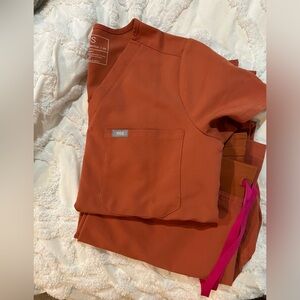 Figs scrub set terracotta